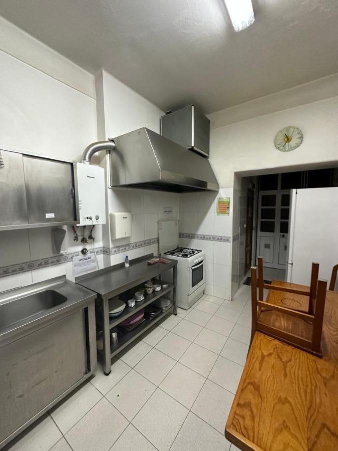 Appartamento Guest In Ninho Lisbona Esterno foto